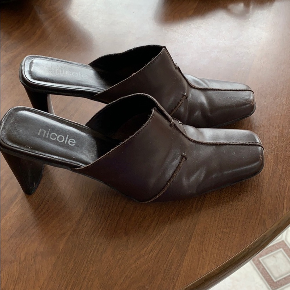 Nicole Slippers